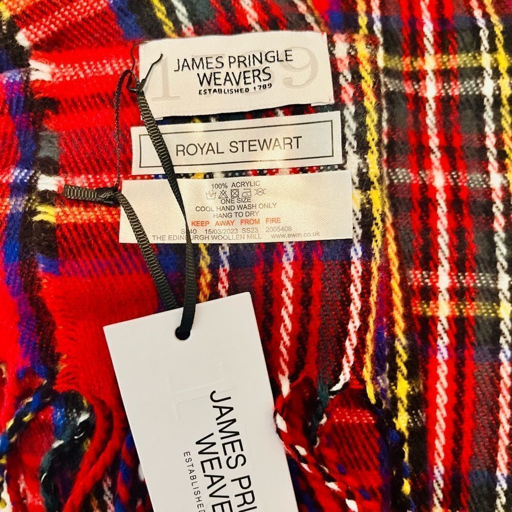 James Pringle Weavers Red Tartan Scarf NWT
